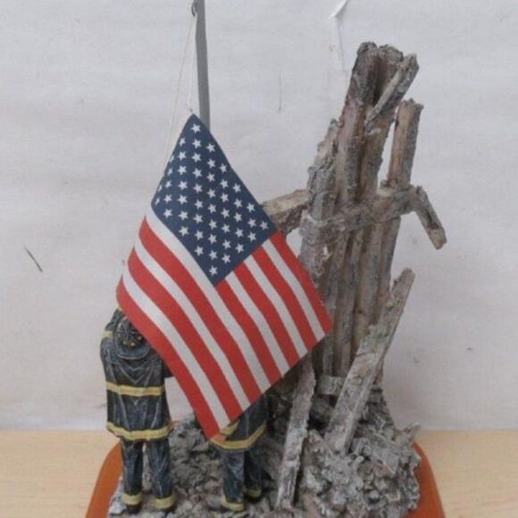Red Hats of Courage, Image of Hope Fireman Vanmark September 11 - Picture 5 of 6